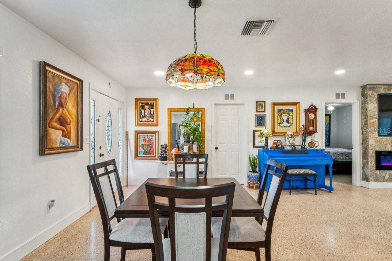 1044 SAVOY COURT, Spring Hill, FL 34606