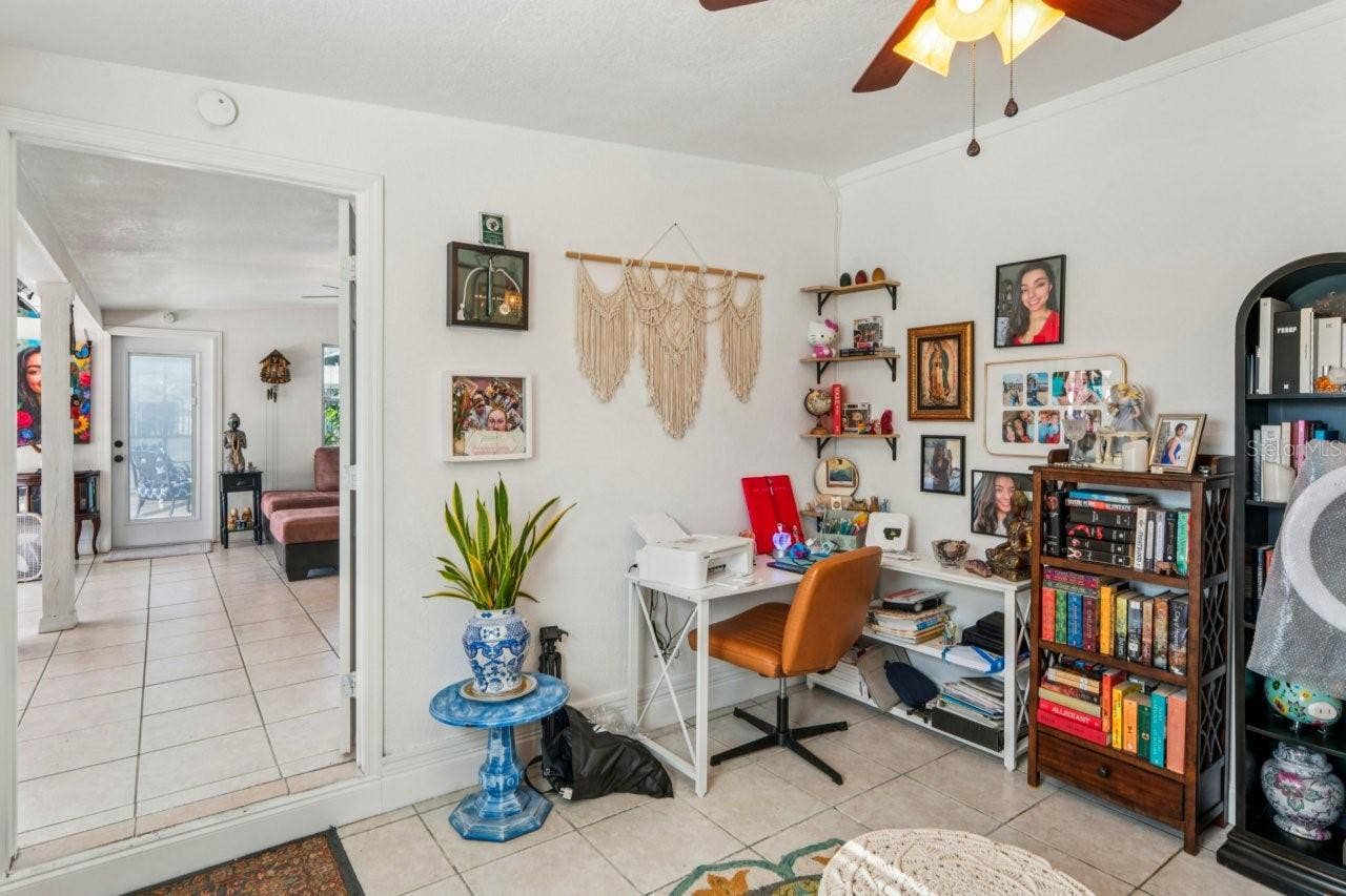 1044 SAVOY COURT, Spring Hill, FL 34606