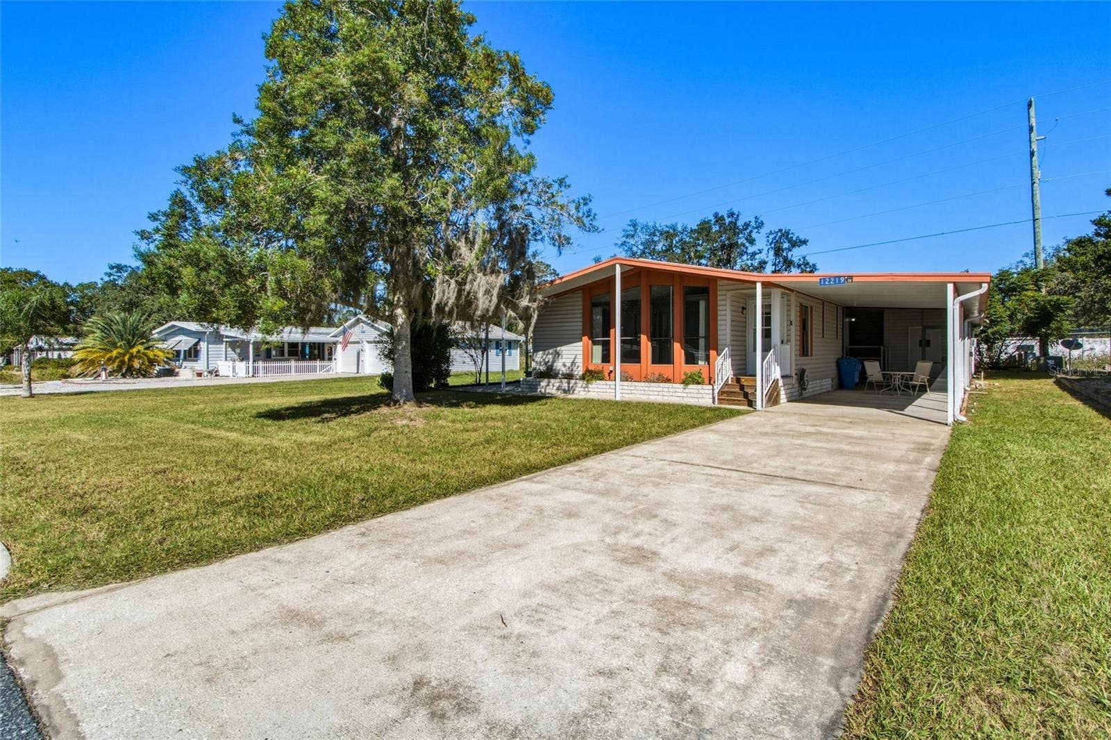 12219 FAIRWAY AVENUE, Brooksville, FL 34613 12219 FAIRWAY AVENUE, Brooksville, FL 34613