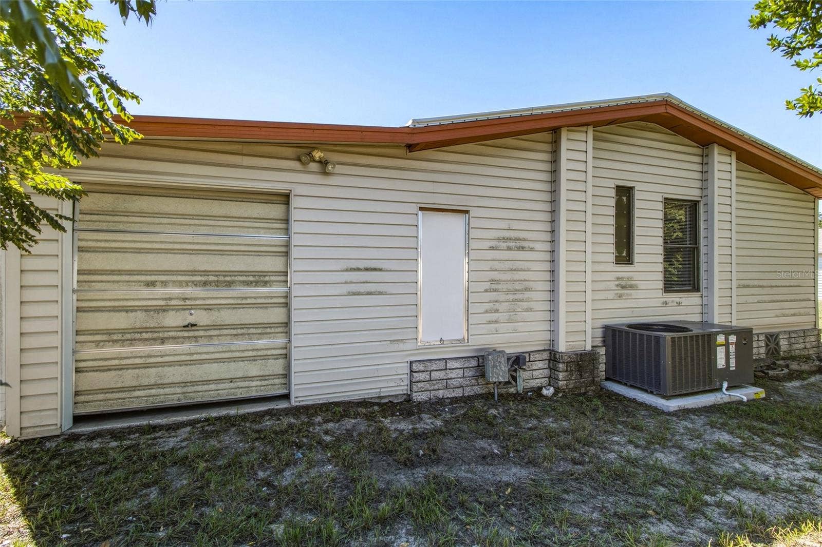 12219 FAIRWAY AVENUE, Brooksville, FL 34613 12219 FAIRWAY AVENUE, Brooksville, FL 34613