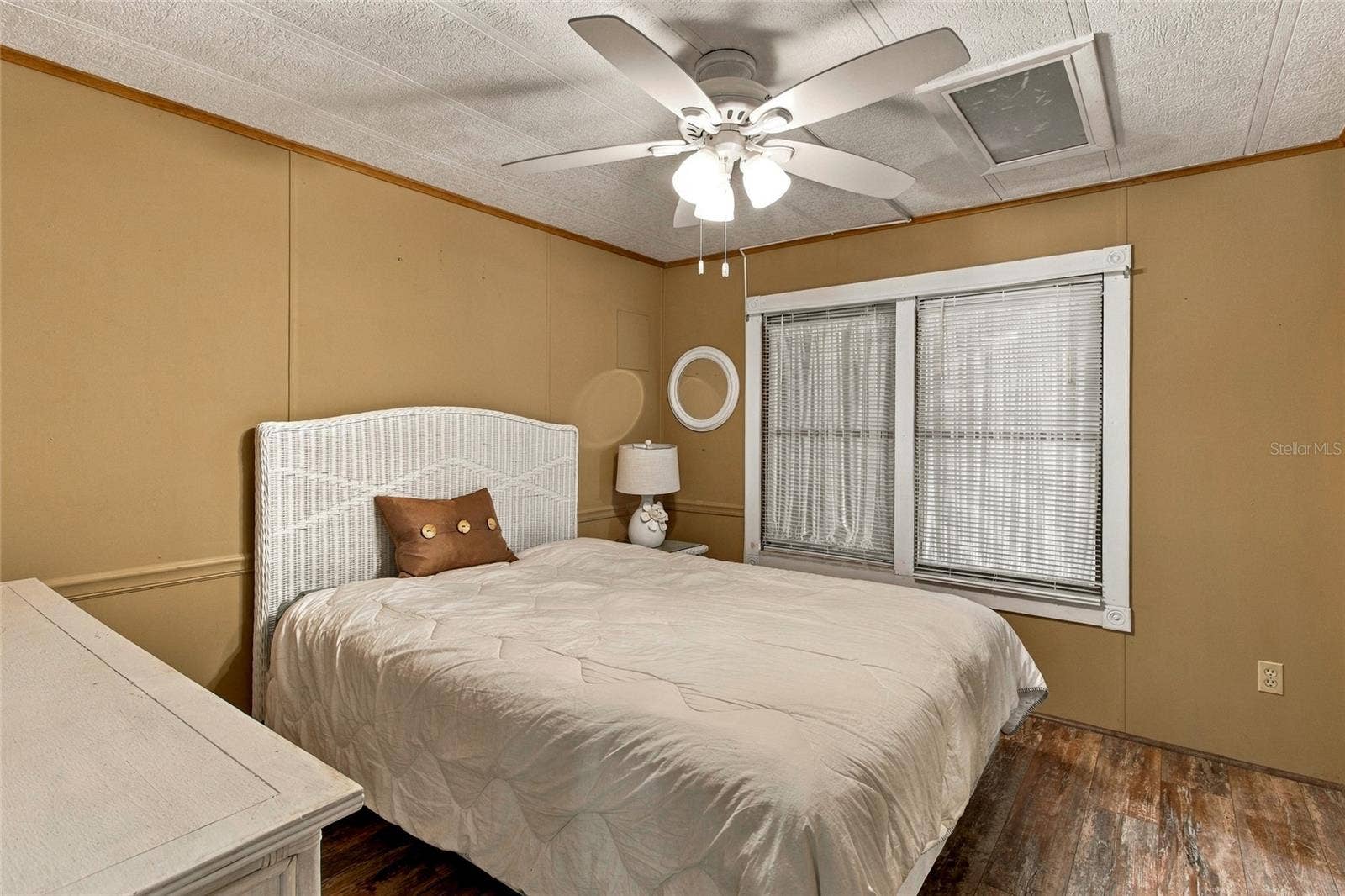 12219 FAIRWAY AVENUE, Brooksville, FL 34613 12219 FAIRWAY AVENUE, Brooksville, FL 34613