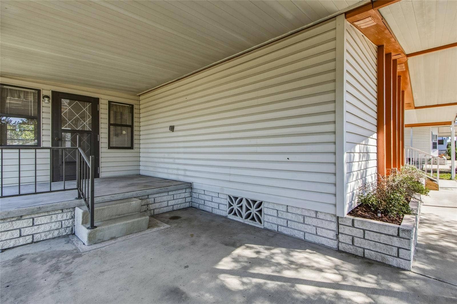 12219 FAIRWAY AVENUE, Brooksville, FL 34613 12219 FAIRWAY AVENUE, Brooksville, FL 34613