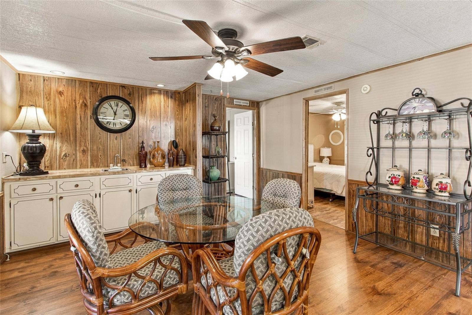 12219 FAIRWAY AVENUE, Brooksville, FL 34613 12219 FAIRWAY AVENUE, Brooksville, FL 34613