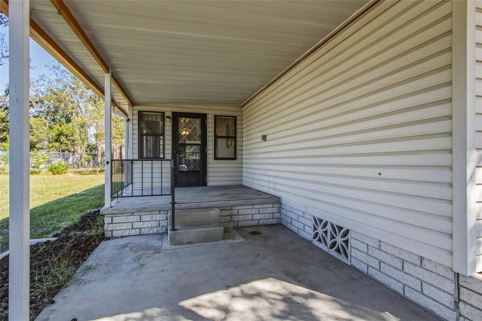 12219 FAIRWAY AVENUE, Brooksville, FL 34613 12219 FAIRWAY AVENUE, Brooksville, FL 34613