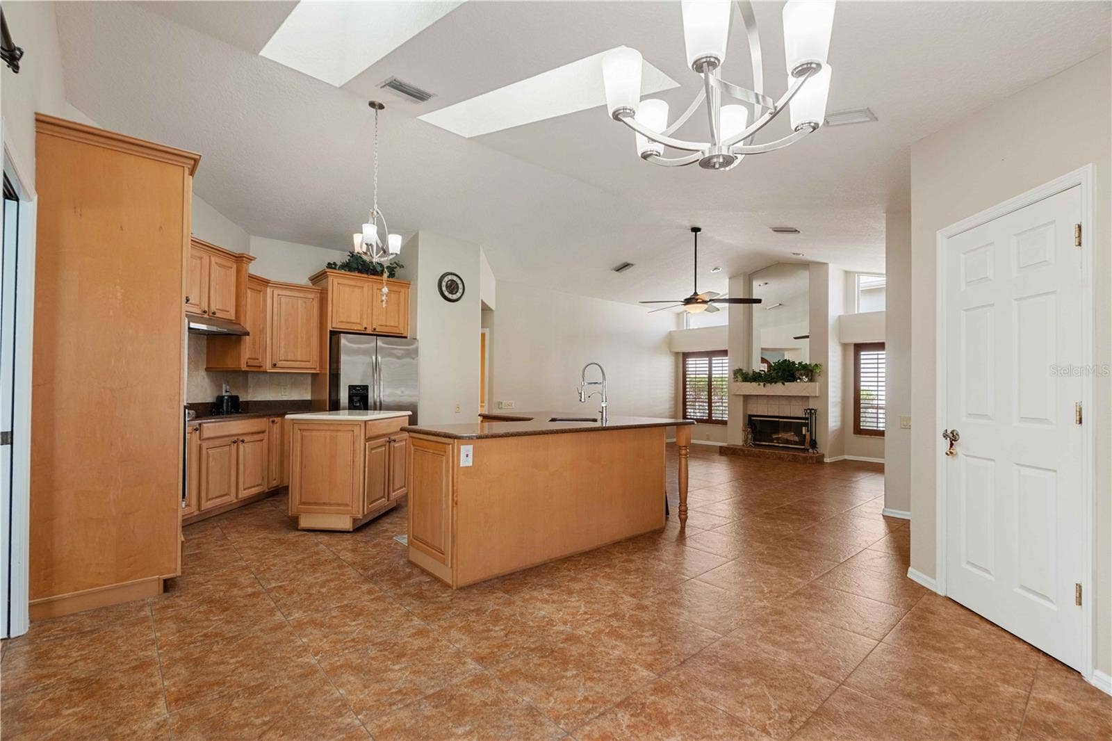 8718 ASHBURY DRIVE, Hudson, FL 34667 8718 ASHBURY DRIVE, Hudson, FL 34667