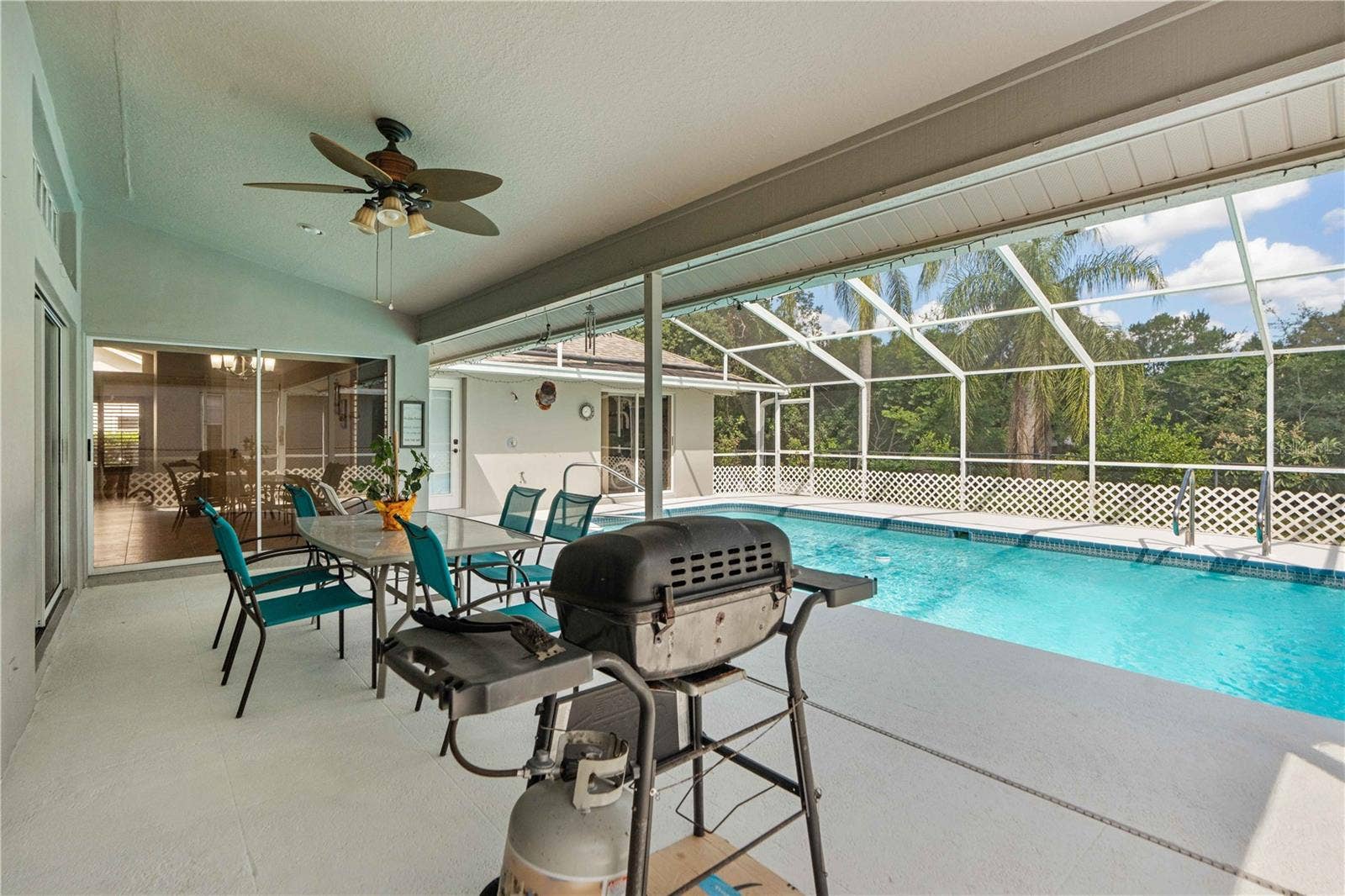8718 ASHBURY DRIVE, Hudson, FL 34667 8718 ASHBURY DRIVE, Hudson, FL 34667