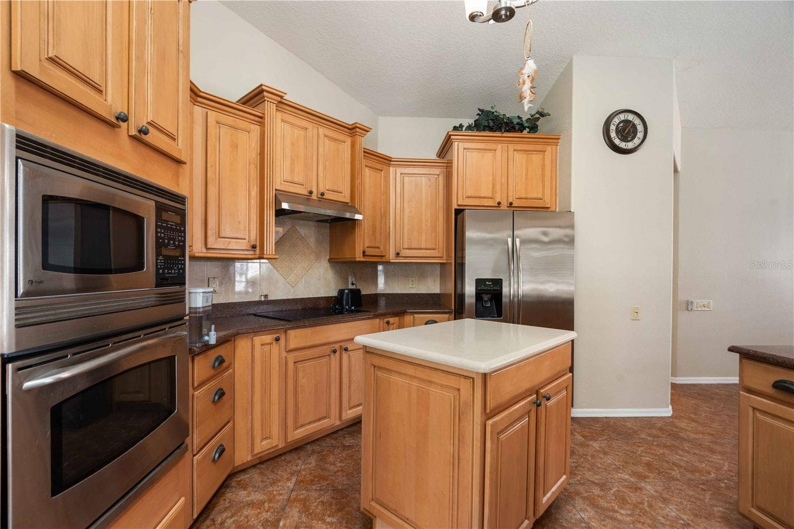 8718 ASHBURY DRIVE, Hudson, FL 34667 8718 ASHBURY DRIVE, Hudson, FL 34667
