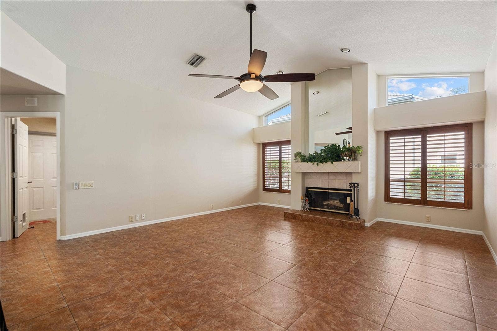 8718 ASHBURY DRIVE, Hudson, FL 34667 8718 ASHBURY DRIVE, Hudson, FL 34667