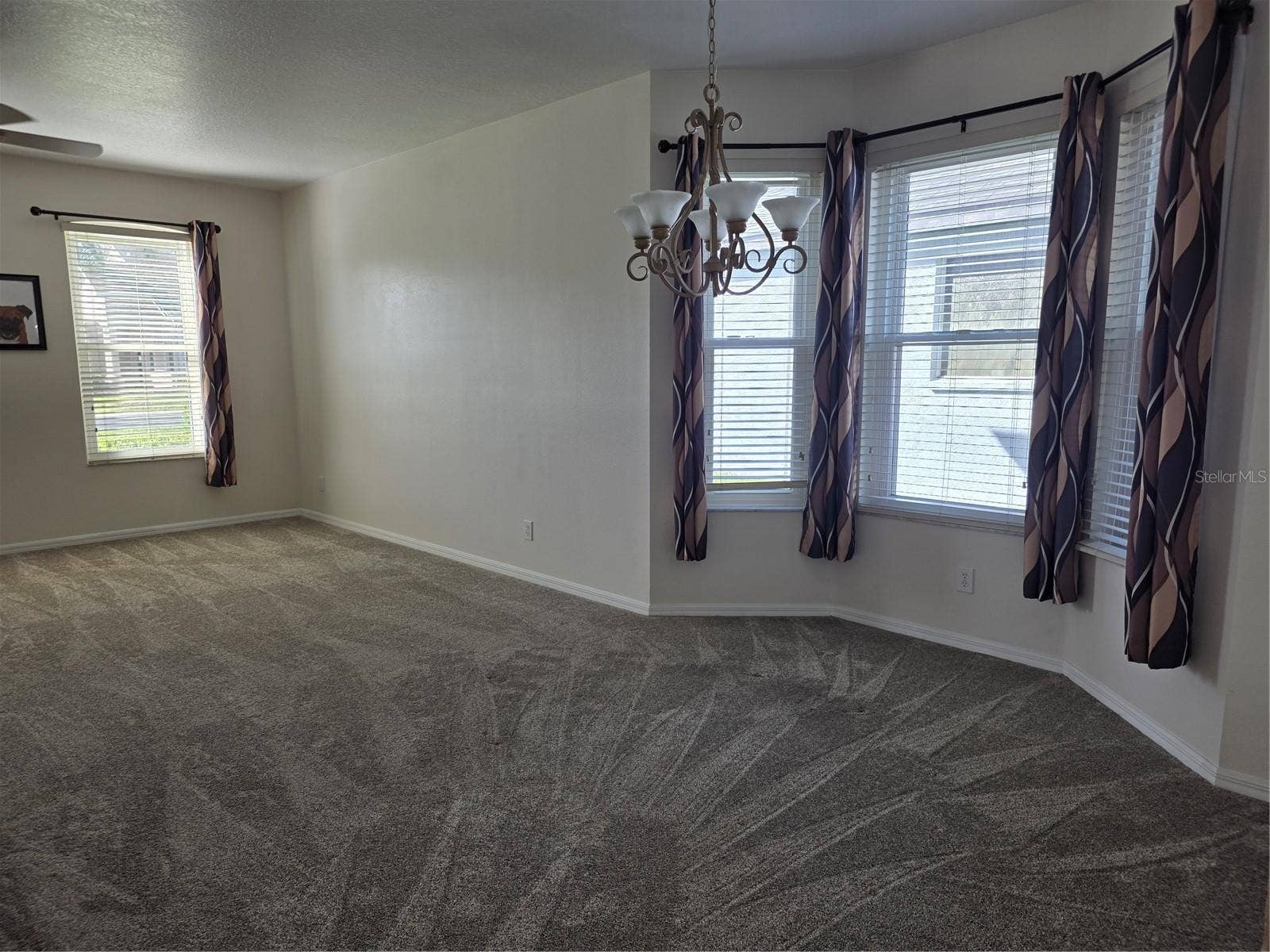 7711 ARELLI DRIVE, New Port Richey, FL 34655 7711 ARELLI DRIVE, New Port Richey, FL 34655