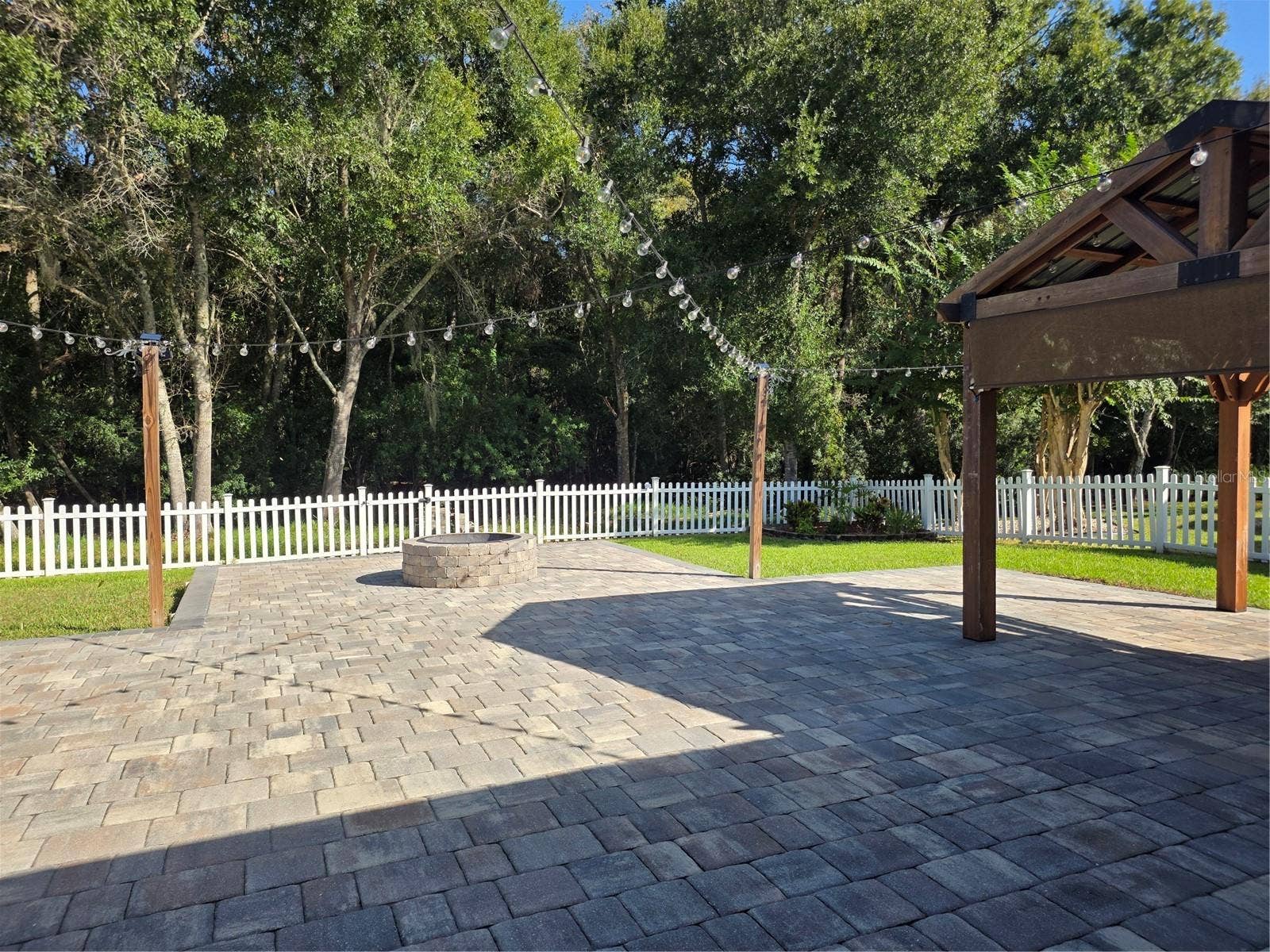 7711 ARELLI DRIVE, New Port Richey, FL 34655 7711 ARELLI DRIVE, New Port Richey, FL 34655