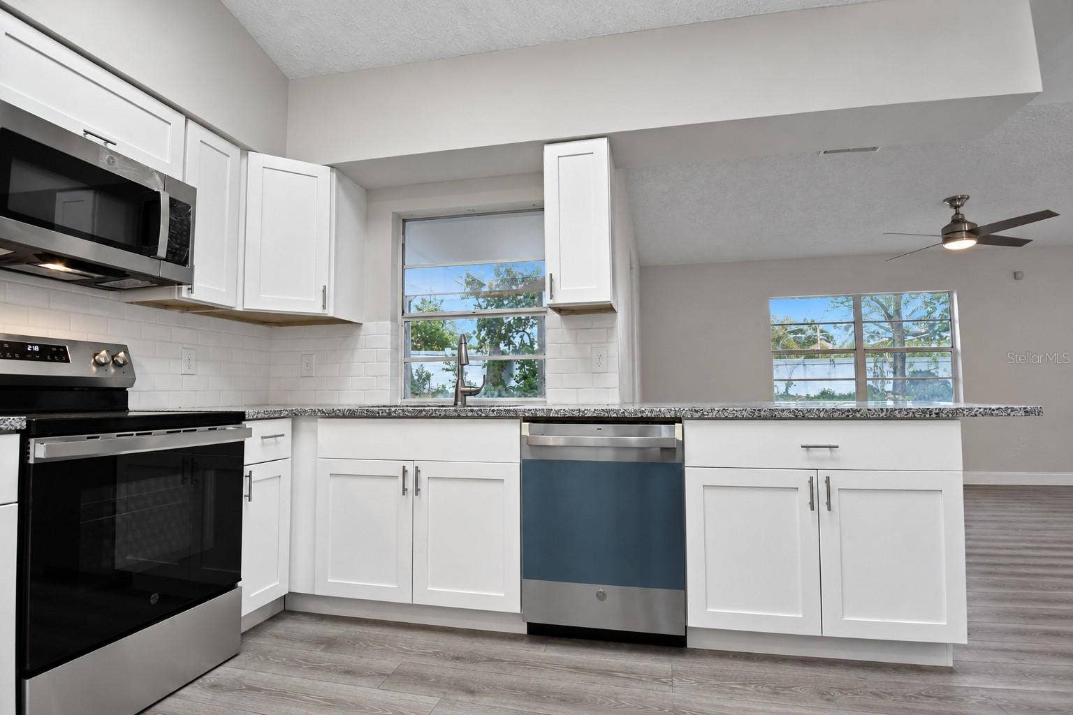 8402 ROYAL HART DRIVE, New Port Richey, FL 34653 8402 ROYAL HART DRIVE, New Port Richey, FL 34653