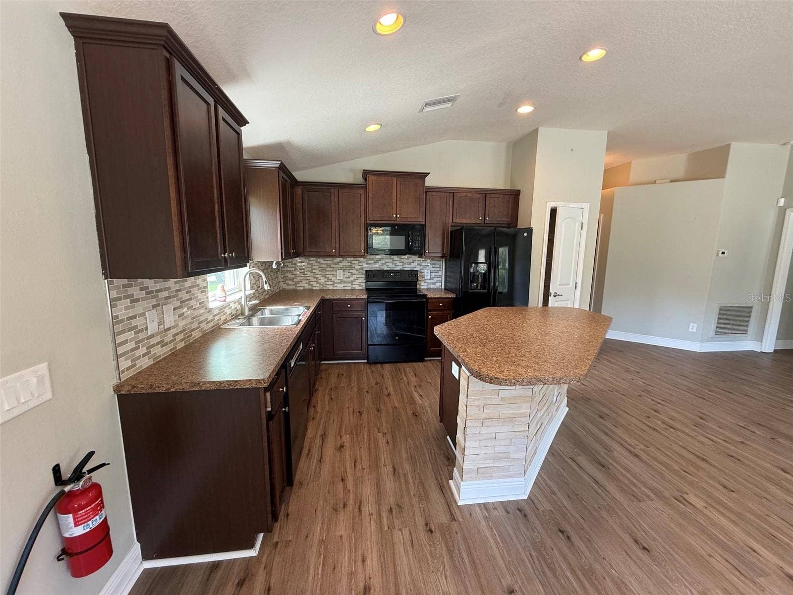 13256 PRECEPT WAY, Hudson, FL 34669 13256 PRECEPT WAY, Hudson, FL 34669