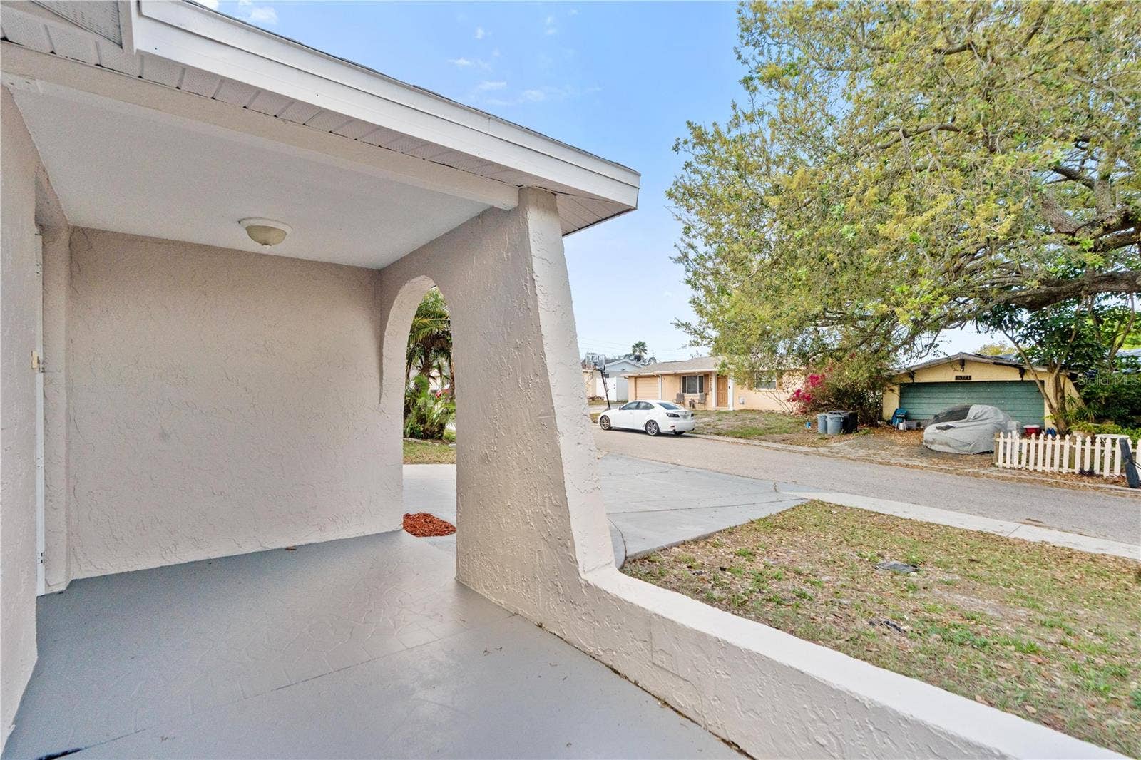 9020 HUNT CLUB LANE, Port Richey, FL 34668