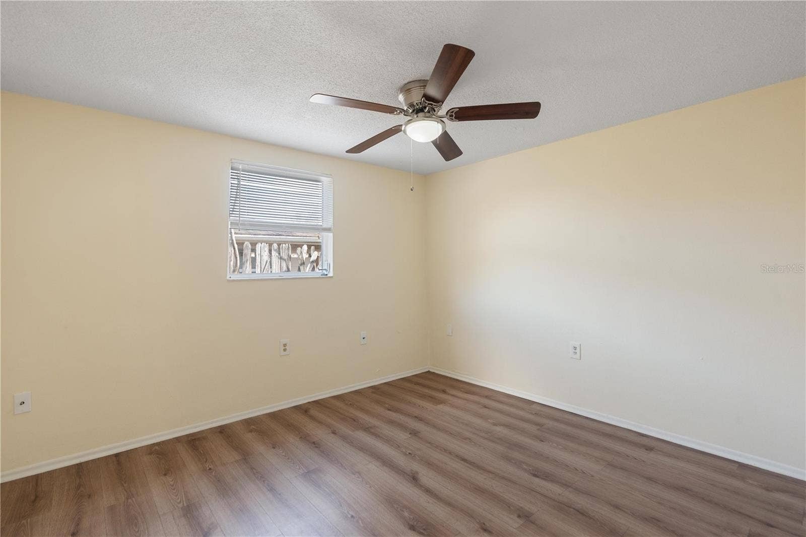 9020 HUNT CLUB LANE, Port Richey, FL 34668