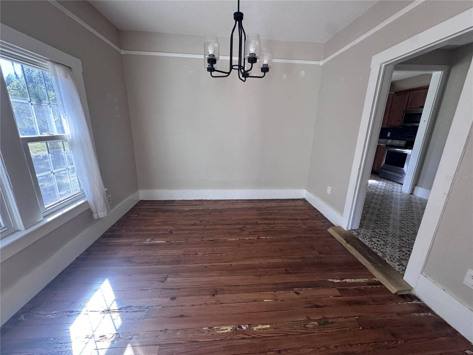 39 WEST PARK STREET, Tarpon Springs, FL 34689 39 WEST PARK STREET, Tarpon Springs, FL 34689