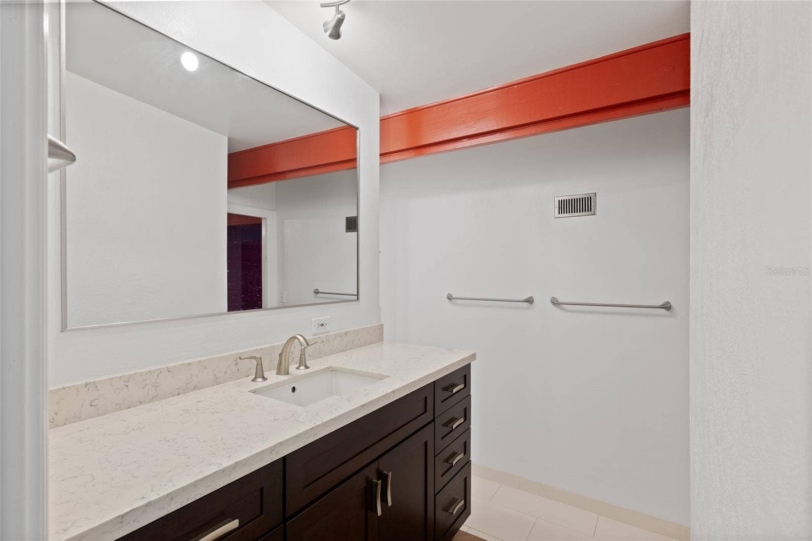 1211 BROOKSIDE DRIVE, Clearwater, FL 33764