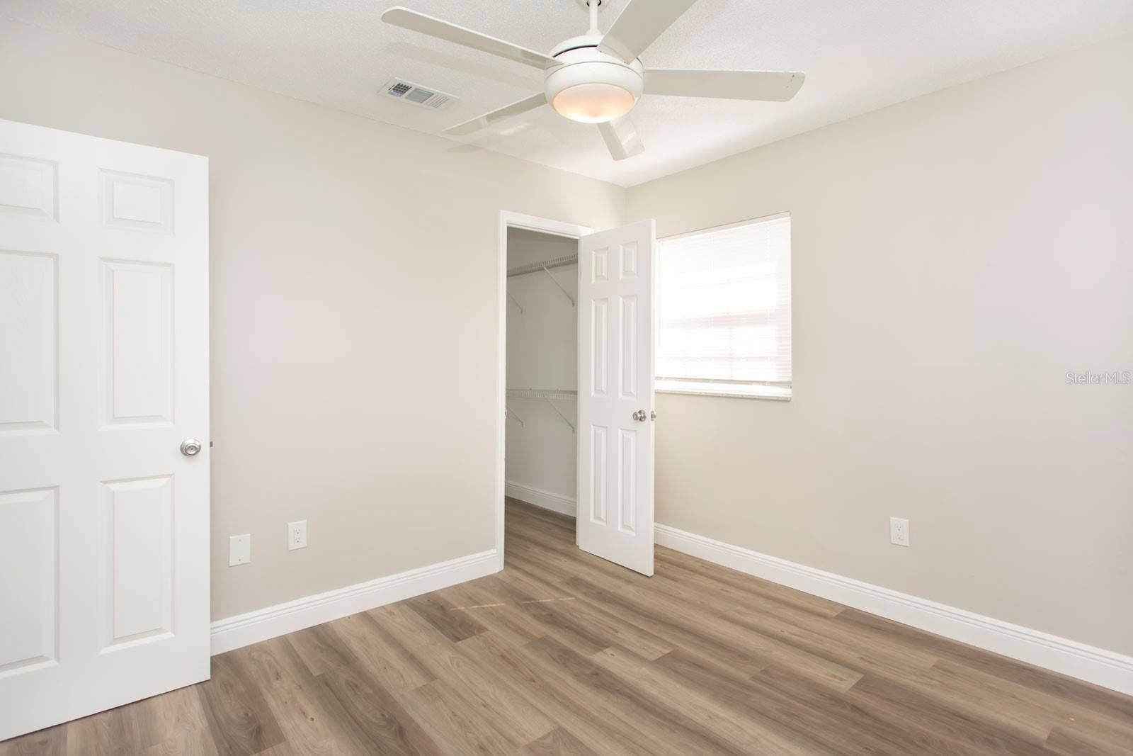 1920 E EDGEWOOD DRIVE, #B2, Lakeland, FL 33803 1920 E EDGEWOOD DRIVE, #B2, Lakeland, FL 33803