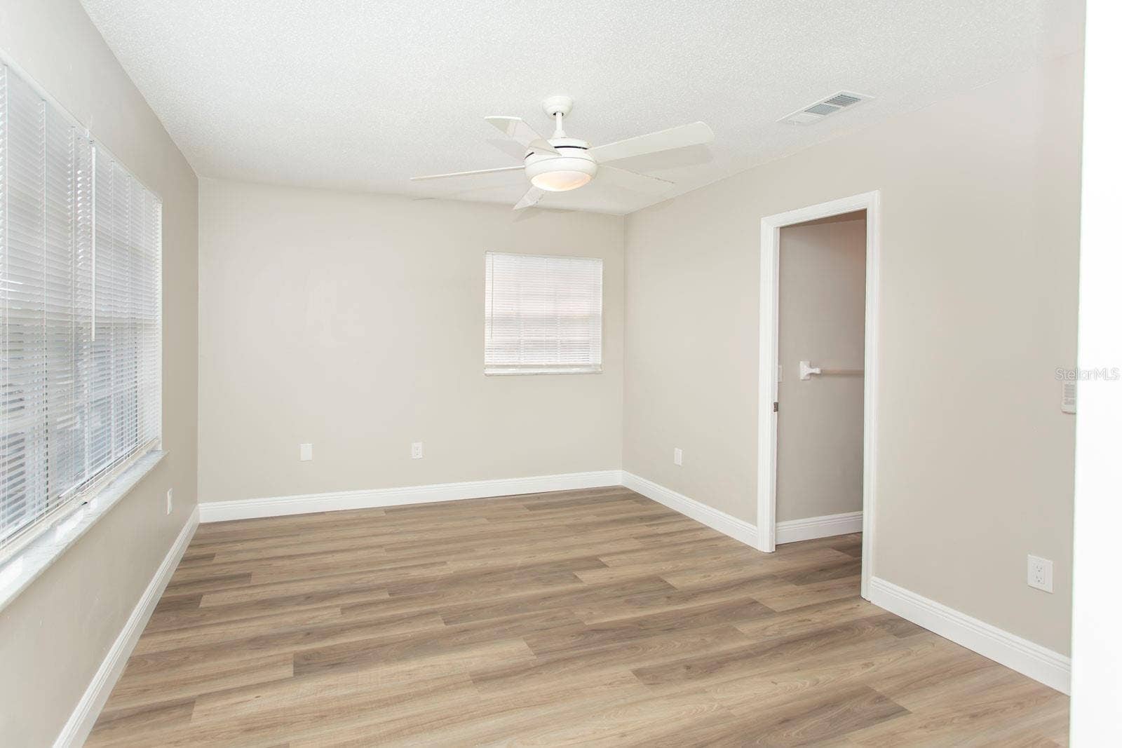 1920 E EDGEWOOD DRIVE, #B2, Lakeland, FL 33803 1920 E EDGEWOOD DRIVE, #B2, Lakeland, FL 33803