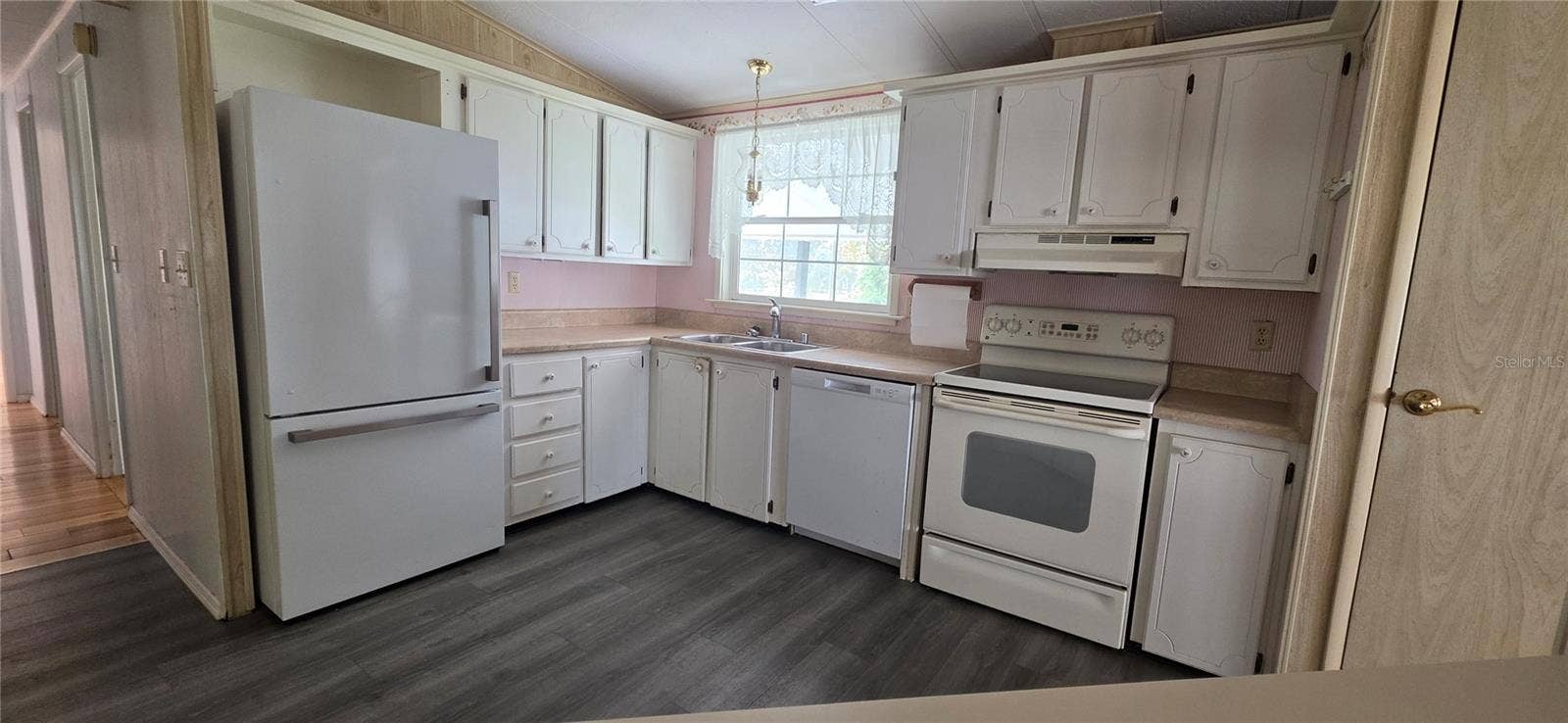 8090 E SUNRAY LANE, Floral City, FL 34436 8090 E SUNRAY LANE, Floral City, FL 34436