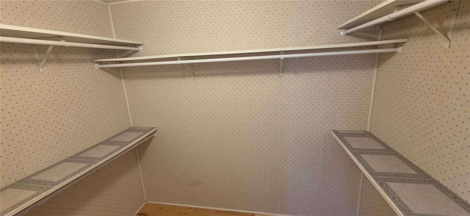 8090 E SUNRAY LANE, Floral City, FL 34436 Primary Closet