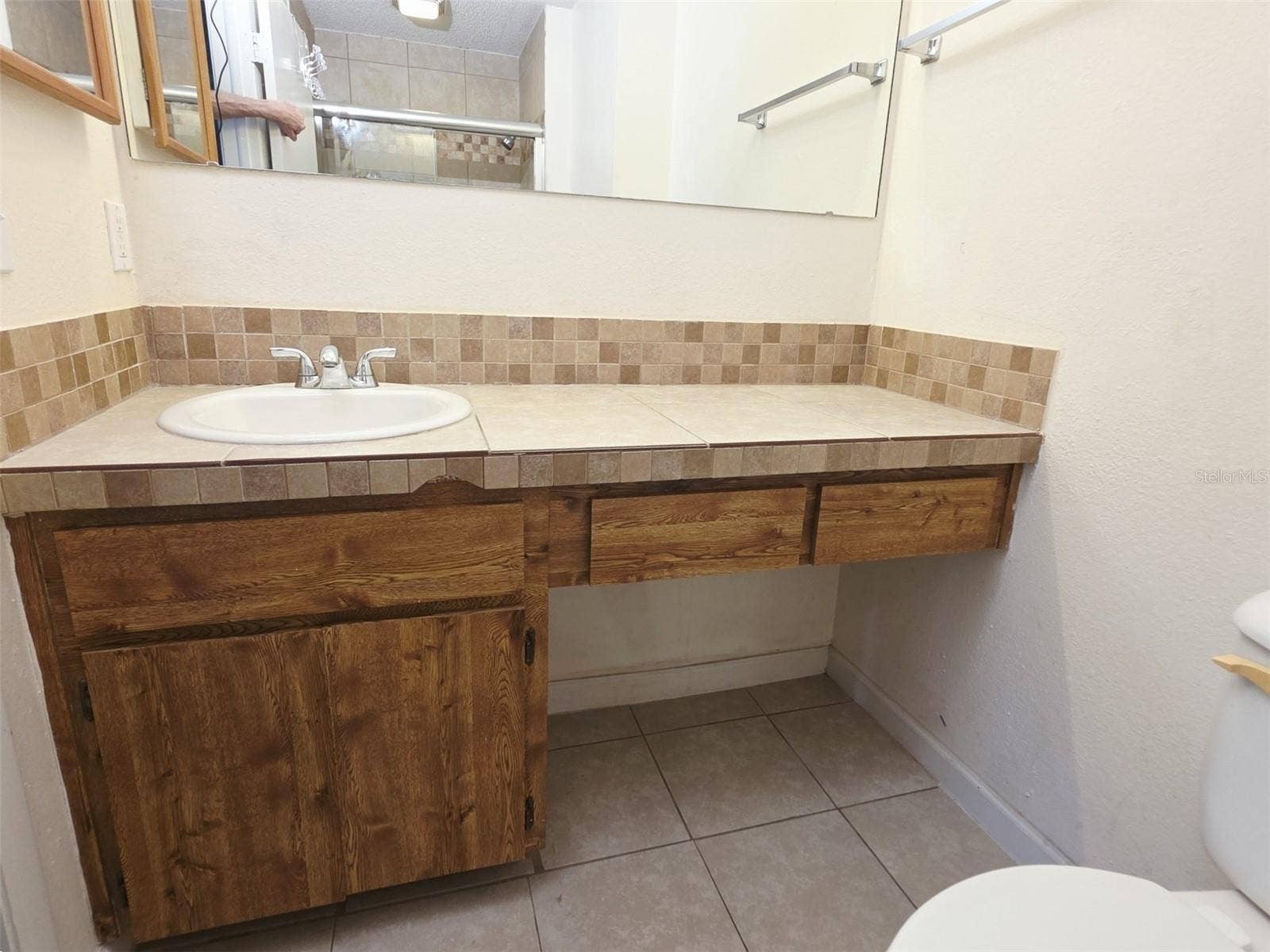 1735 CUPECOY CIRCLE, #L-1, Lutz, FL 33558 1735 CUPECOY CIRCLE, #L-1, Lutz, FL 33558
