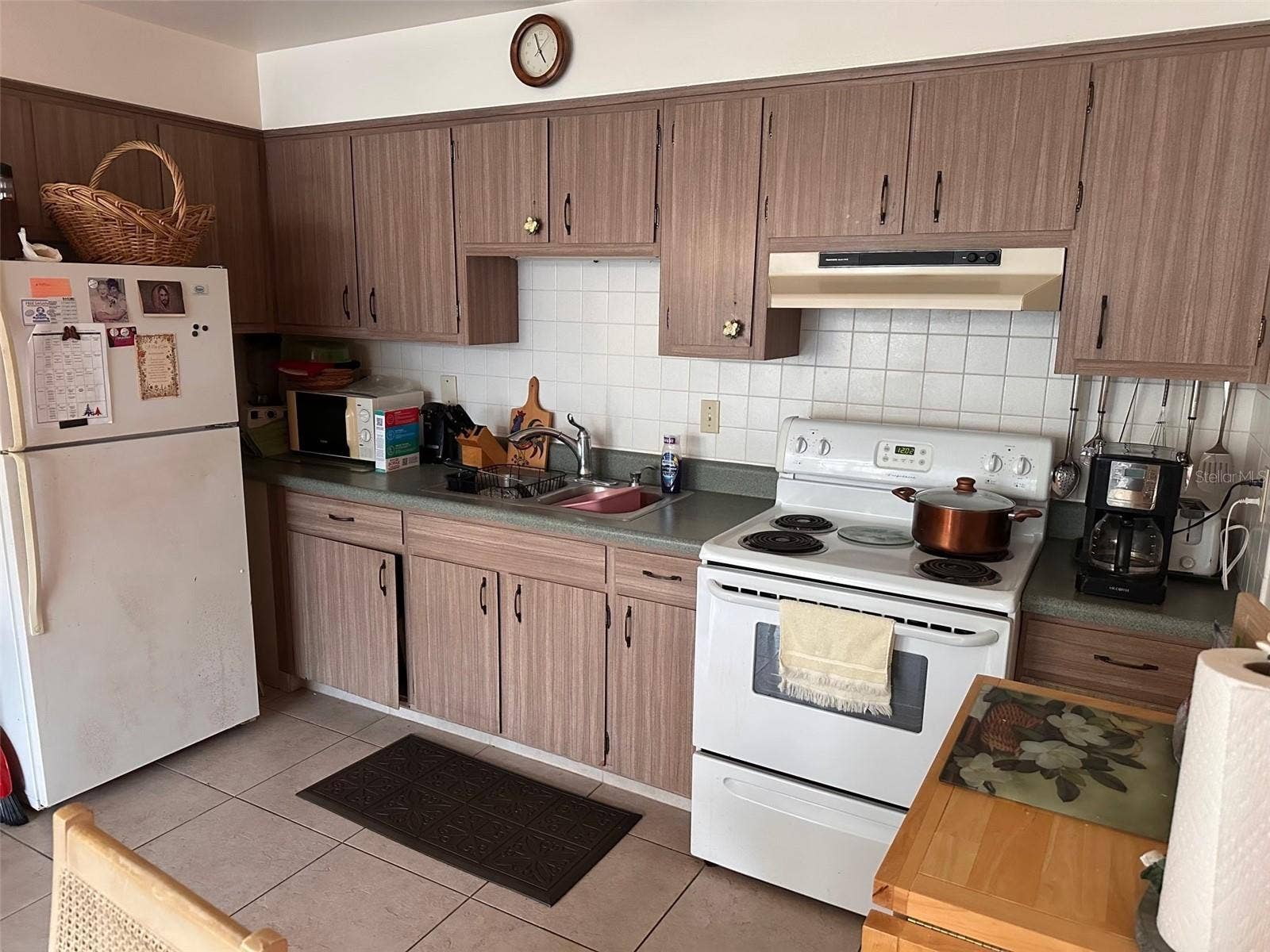 4375 TAHITIAN GARDENS CIRCLE, #A, Holiday, FL 34691 4375 TAHITIAN GARDENS CIRCLE, #A, Holiday, FL 34691