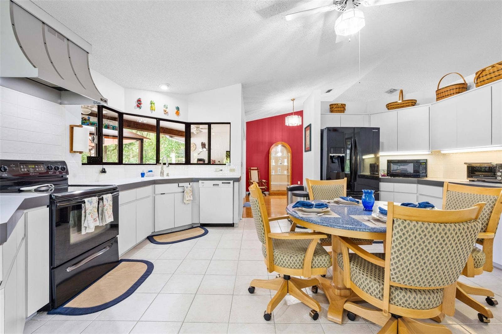 410 HILLSIDE COURT, Brooksville, FL 34601 410 HILLSIDE COURT, Brooksville, FL 34601