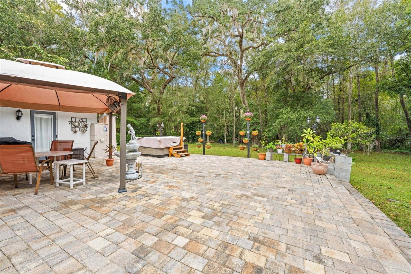 410 HILLSIDE COURT, Brooksville, FL 34601 410 HILLSIDE COURT, Brooksville, FL 34601
