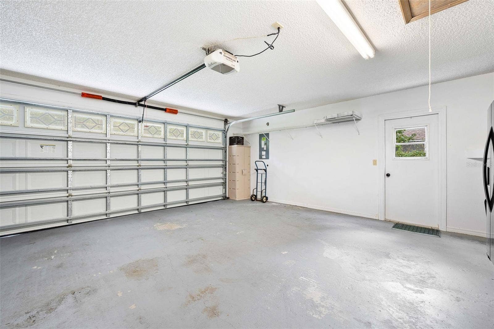 410 HILLSIDE COURT, Brooksville, FL 34601 410 HILLSIDE COURT, Brooksville, FL 34601