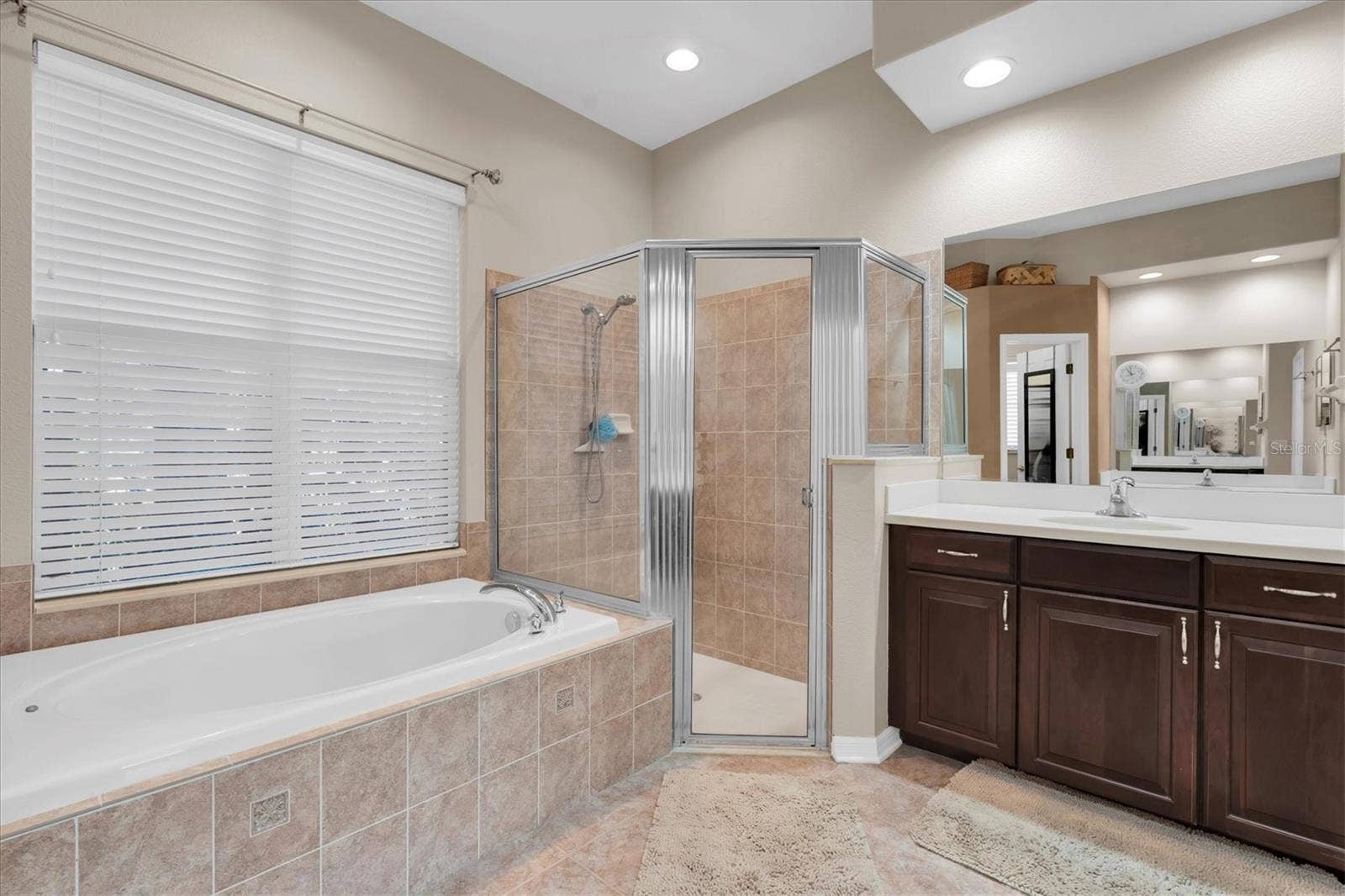 6156 JAPONICA COURT, New Port Richey, FL 34655 Primary Ensuite Bath