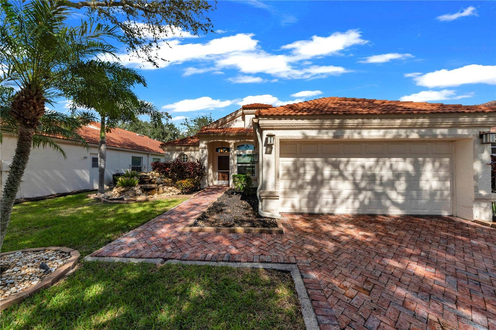 761 LIGHTHOUSE DRIVE, Tarpon Springs, FL 34689 761 LIGHTHOUSE DRIVE, Tarpon Springs, FL 34689