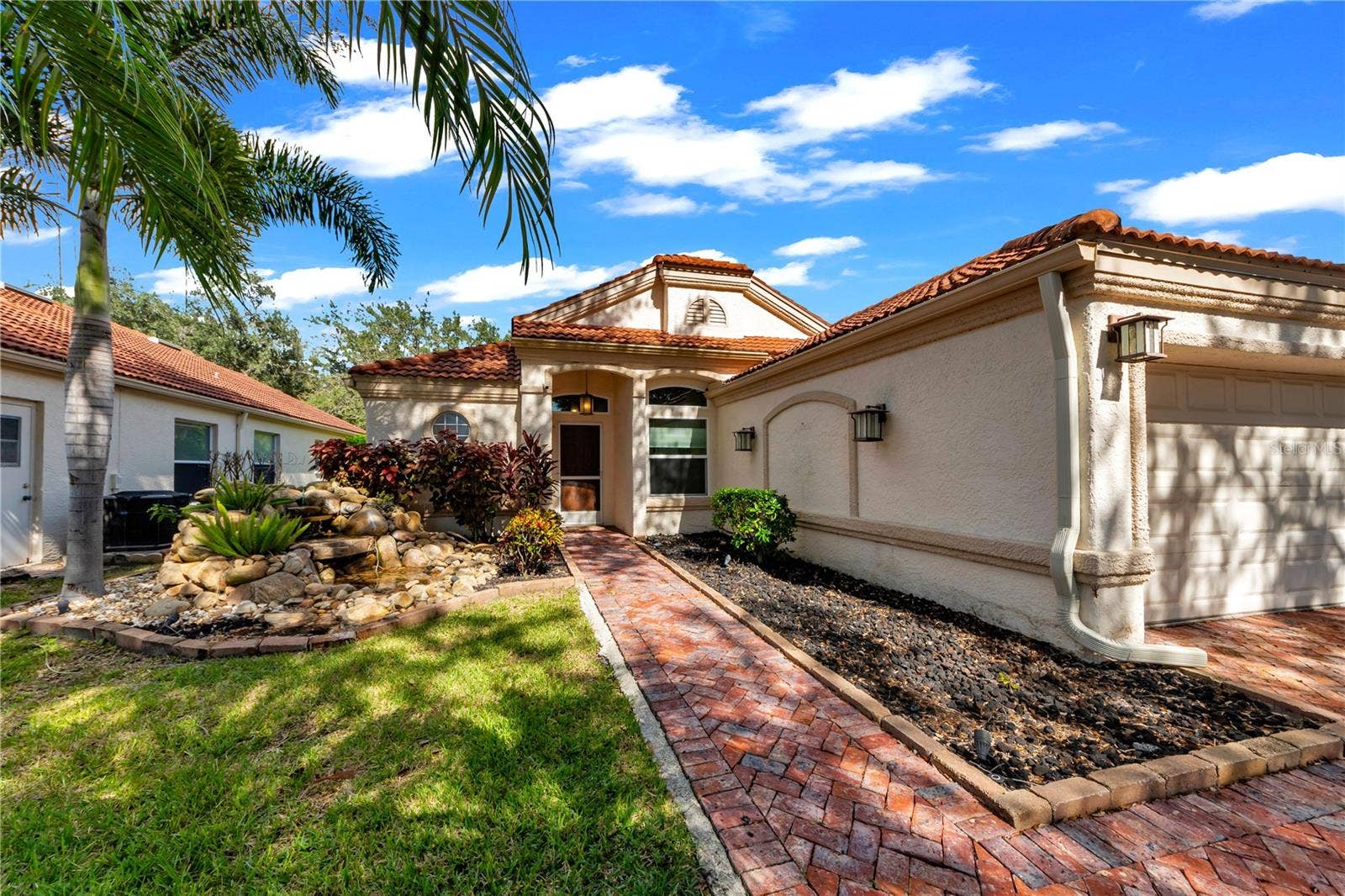 761 LIGHTHOUSE DRIVE, Tarpon Springs, FL 34689 761 LIGHTHOUSE DRIVE, Tarpon Springs, FL 34689