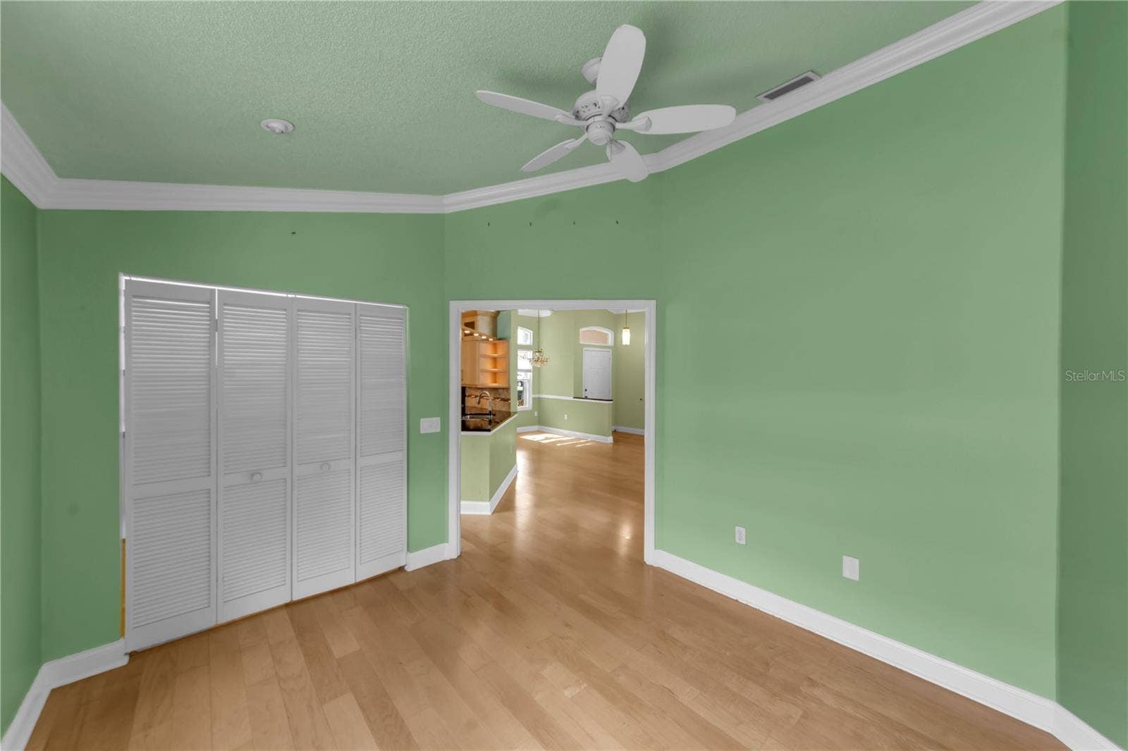 761 LIGHTHOUSE DRIVE, Tarpon Springs, FL 34689 761 LIGHTHOUSE DRIVE, Tarpon Springs, FL 34689