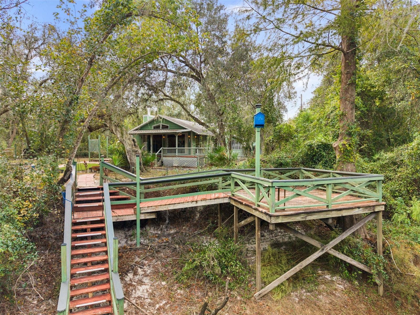 5642 CYRIL DRIVE, Dade City, FL 33523