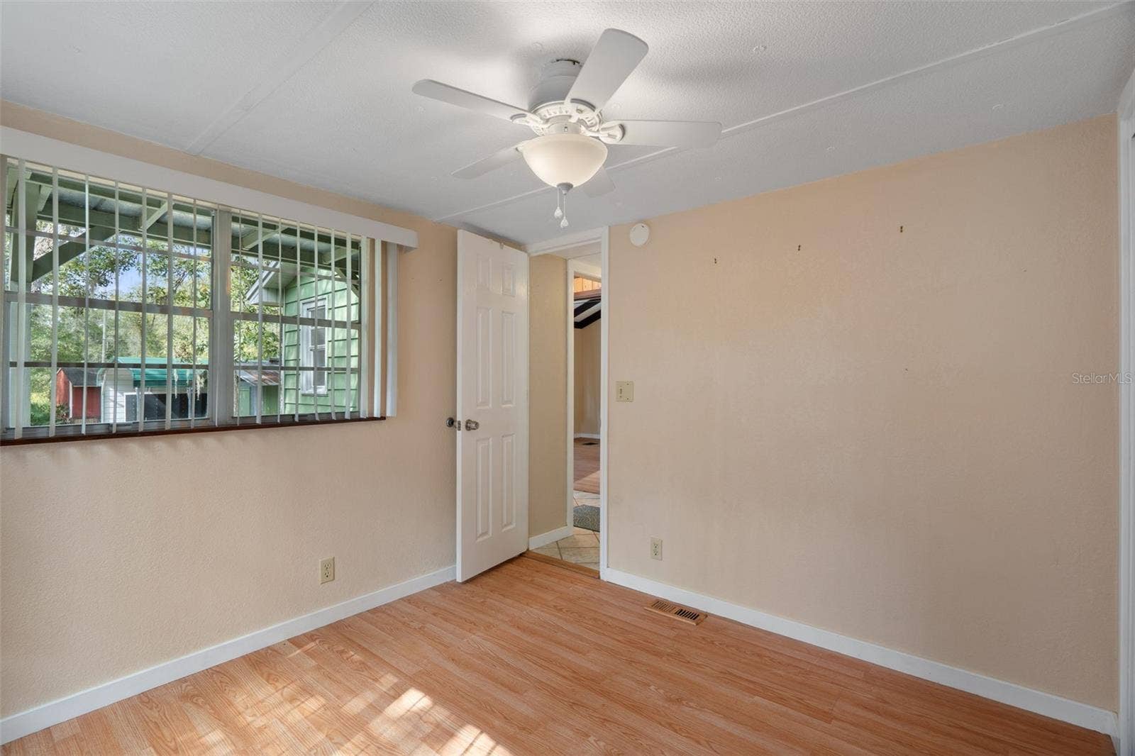 5642 CYRIL DRIVE, Dade City, FL 33523