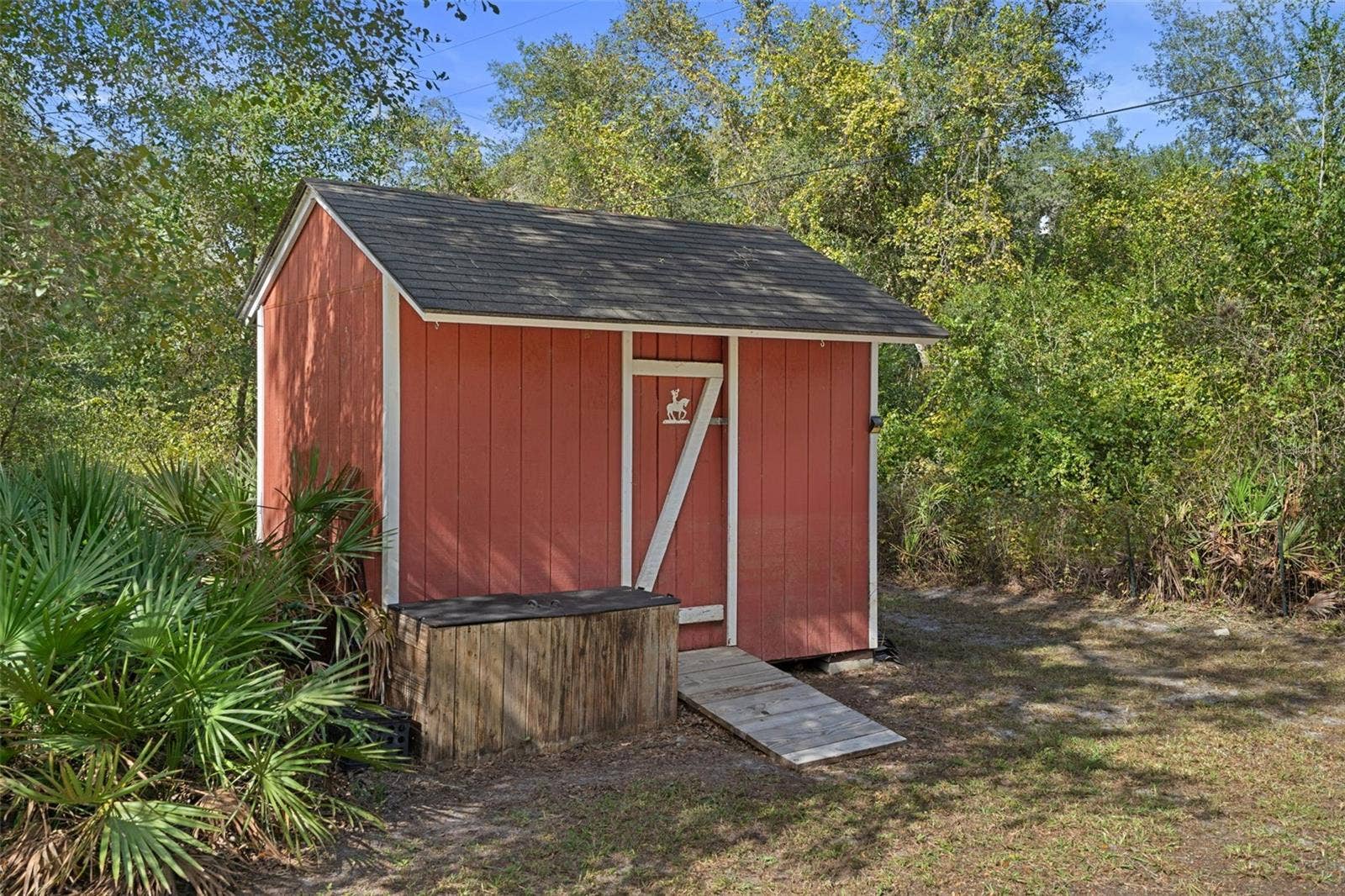 5642 CYRIL DRIVE, Dade City, FL 33523