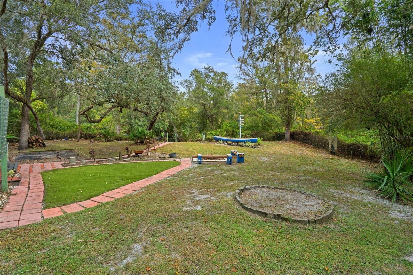 5642 CYRIL DRIVE, Dade City, FL 33523