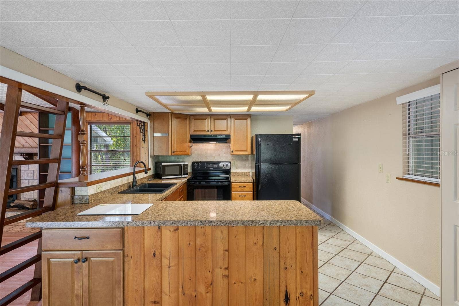 5642 CYRIL DRIVE, Dade City, FL 33523