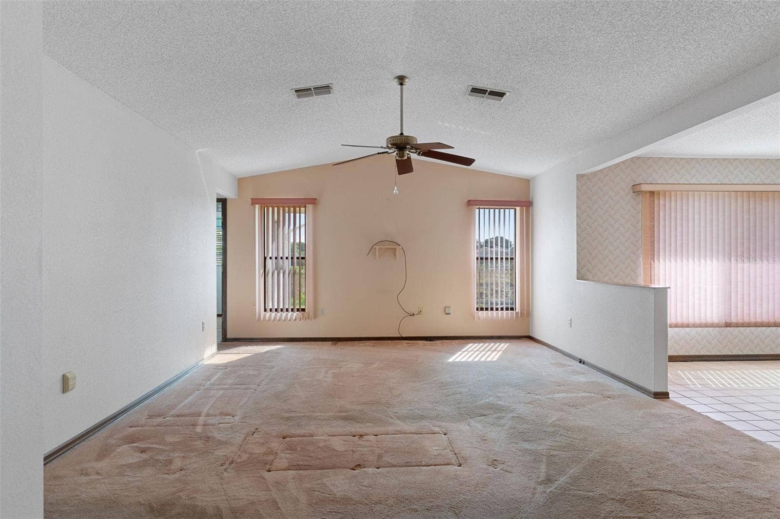 6341 INDIAN ROCK COURT, Spring Hill, FL 34606 6341 INDIAN ROCK COURT, Spring Hill, FL 34606