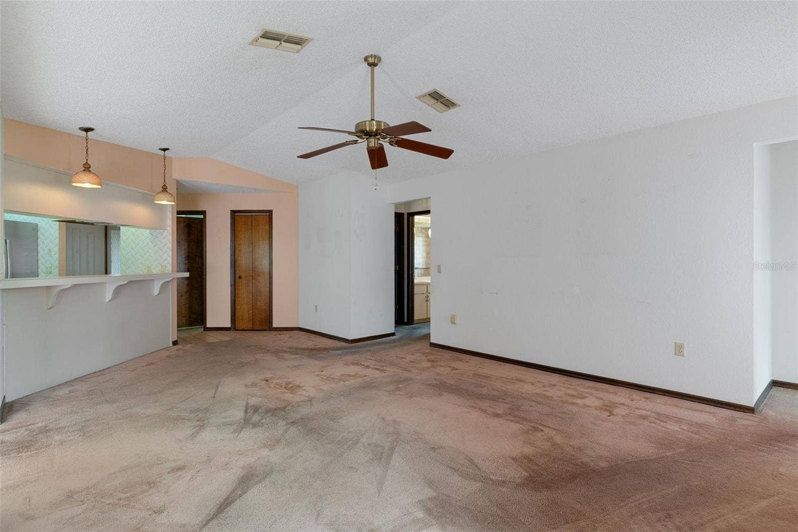 6341 INDIAN ROCK COURT, Spring Hill, FL 34606 6341 INDIAN ROCK COURT, Spring Hill, FL 34606