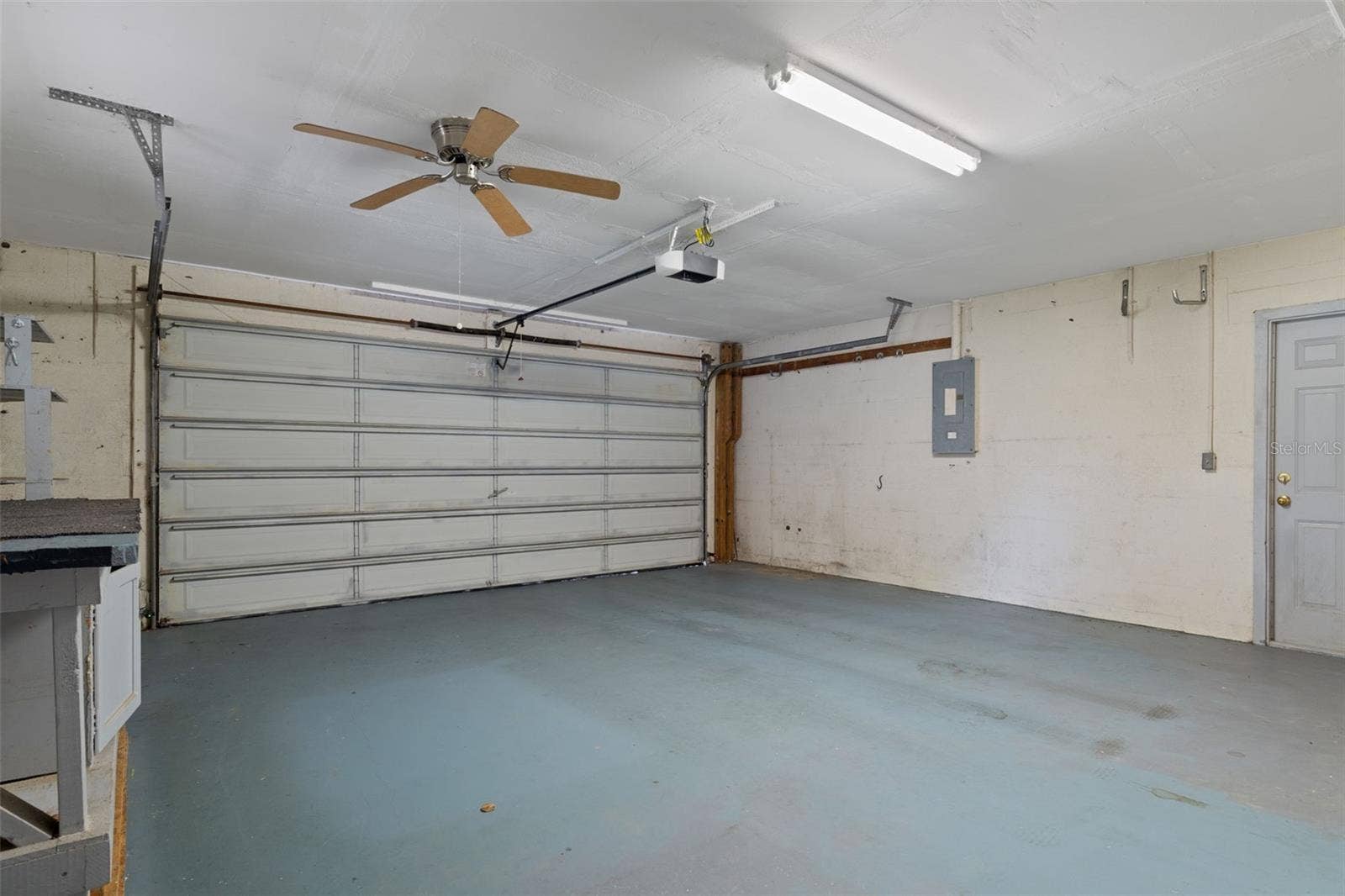 6341 INDIAN ROCK COURT, Spring Hill, FL 34606 6341 INDIAN ROCK COURT, Spring Hill, FL 34606