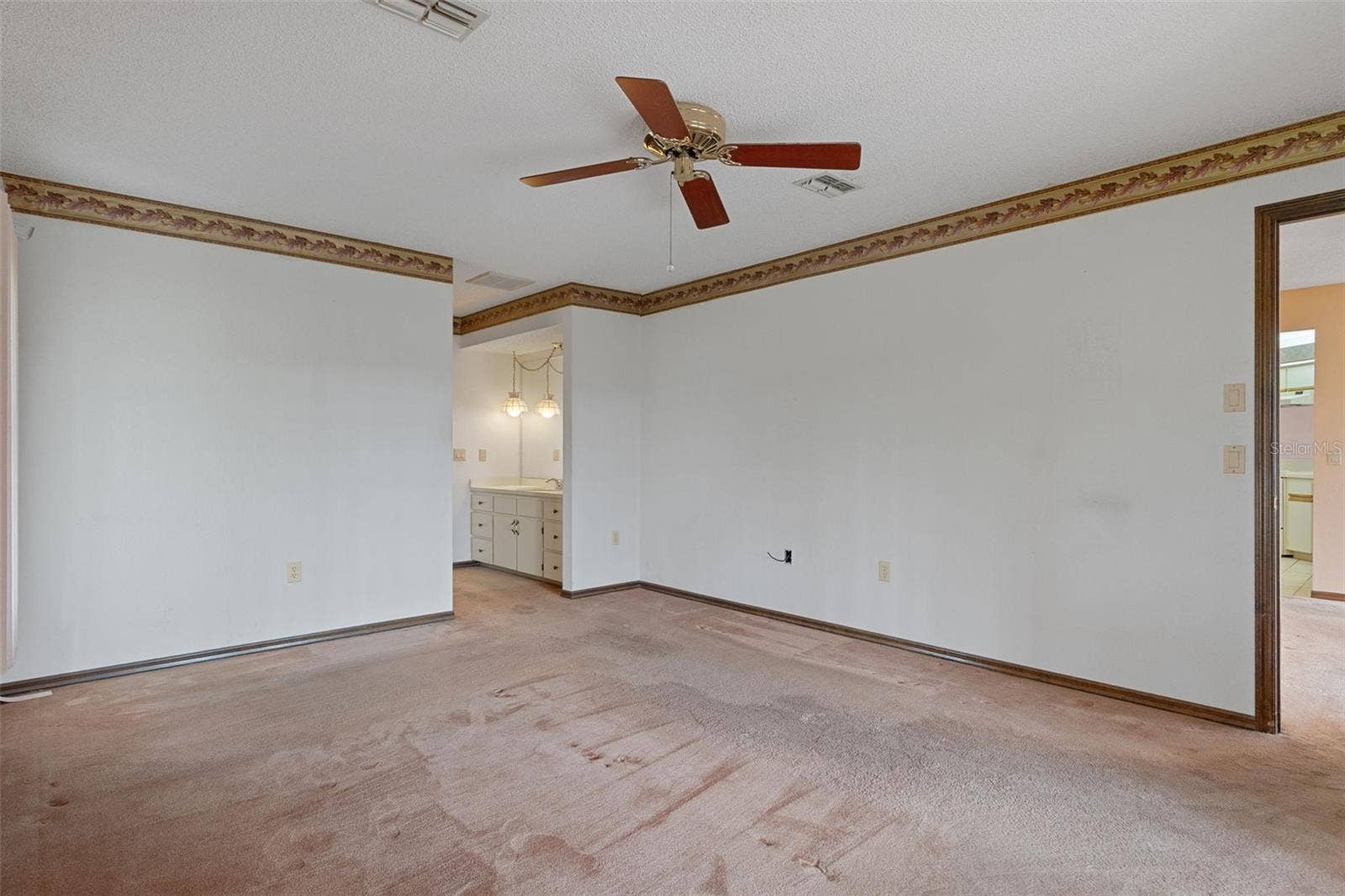 6341 INDIAN ROCK COURT, Spring Hill, FL 34606 6341 INDIAN ROCK COURT, Spring Hill, FL 34606