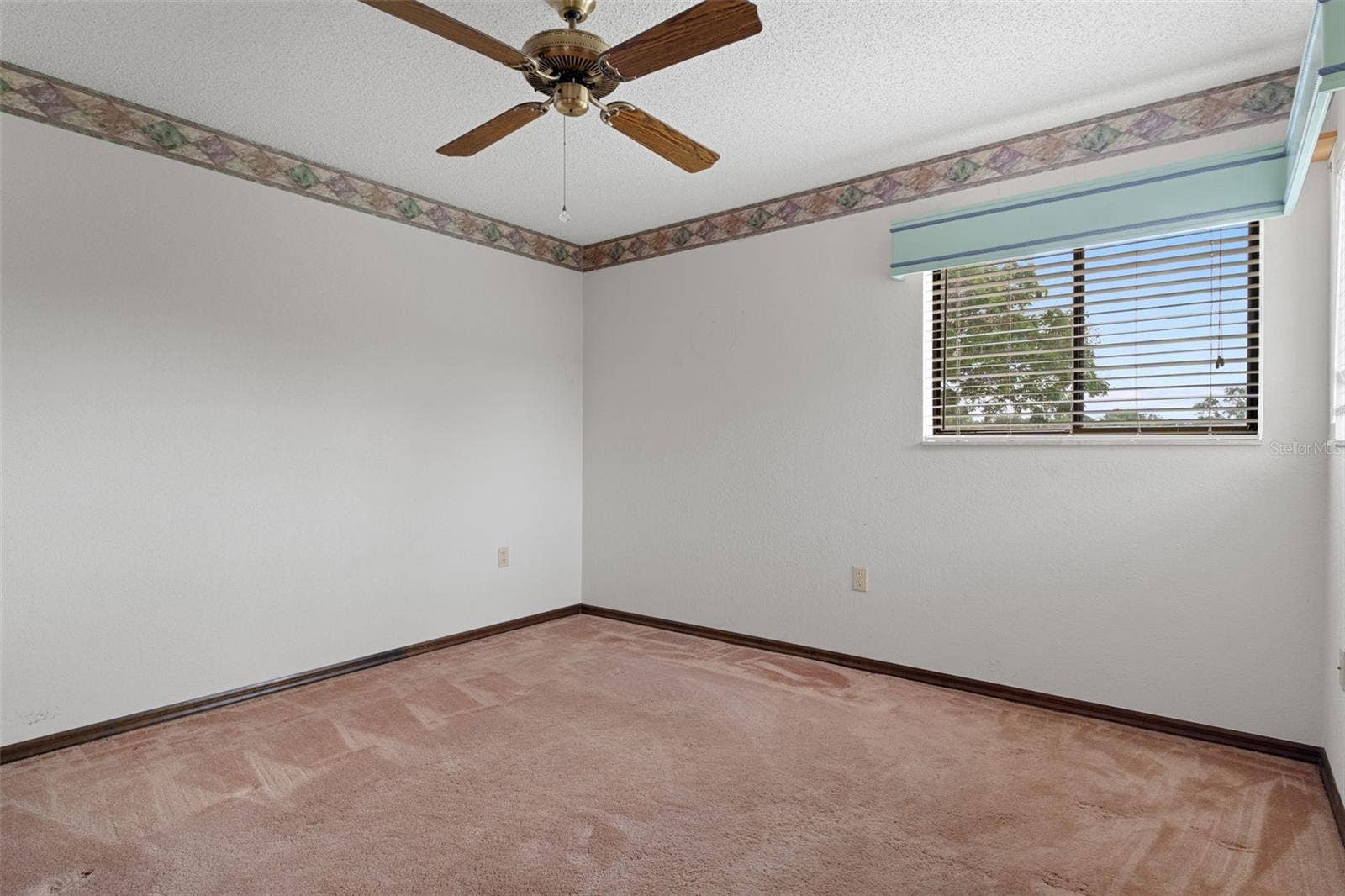 6341 INDIAN ROCK COURT, Spring Hill, FL 34606 6341 INDIAN ROCK COURT, Spring Hill, FL 34606