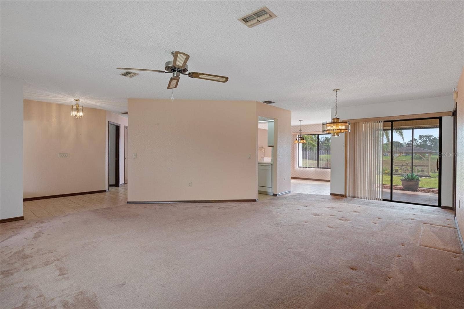 6341 INDIAN ROCK COURT, Spring Hill, FL 34606 6341 INDIAN ROCK COURT, Spring Hill, FL 34606