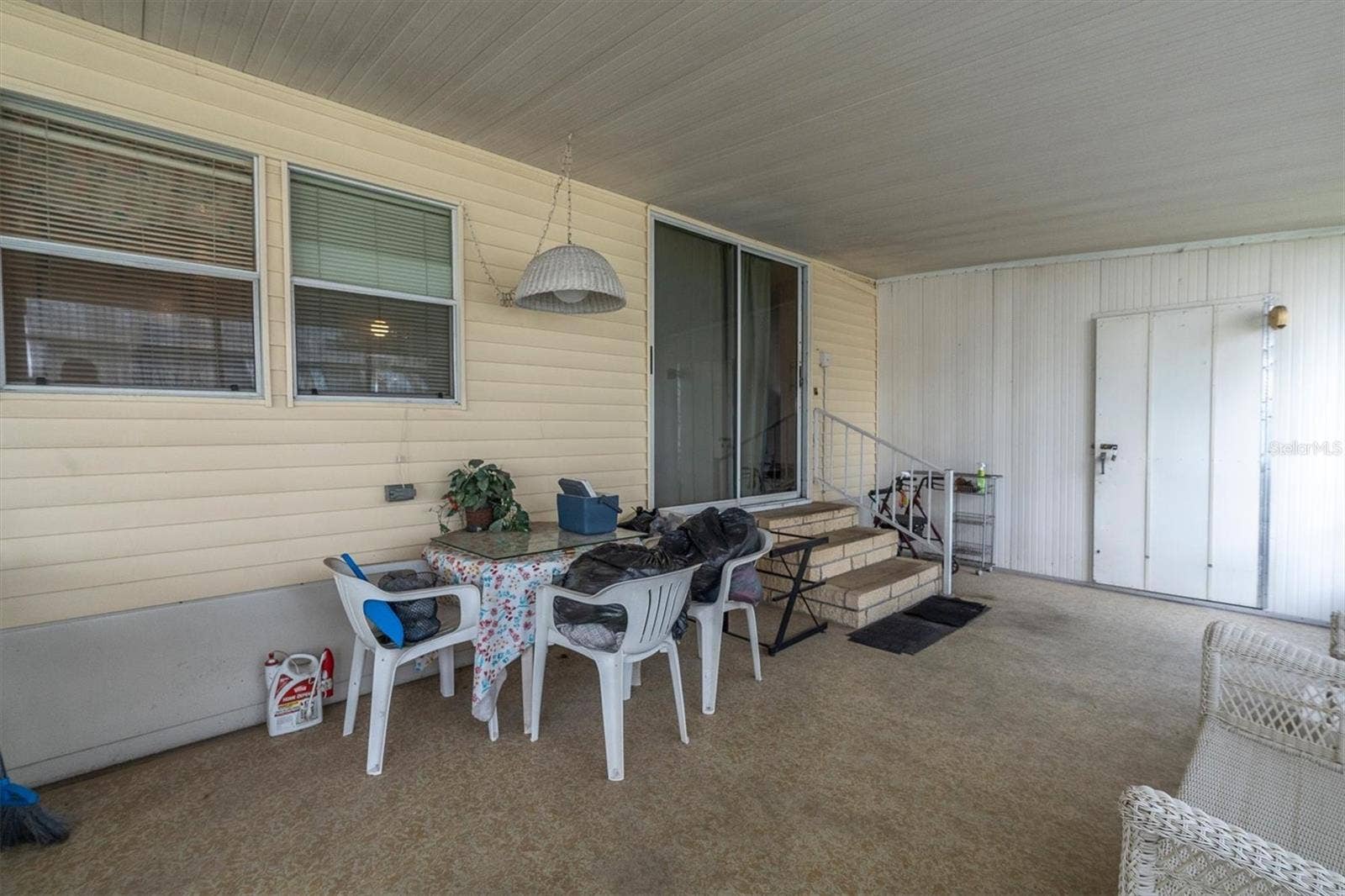 37324 LOIS AVENUE, Zephyrhills, FL 33542