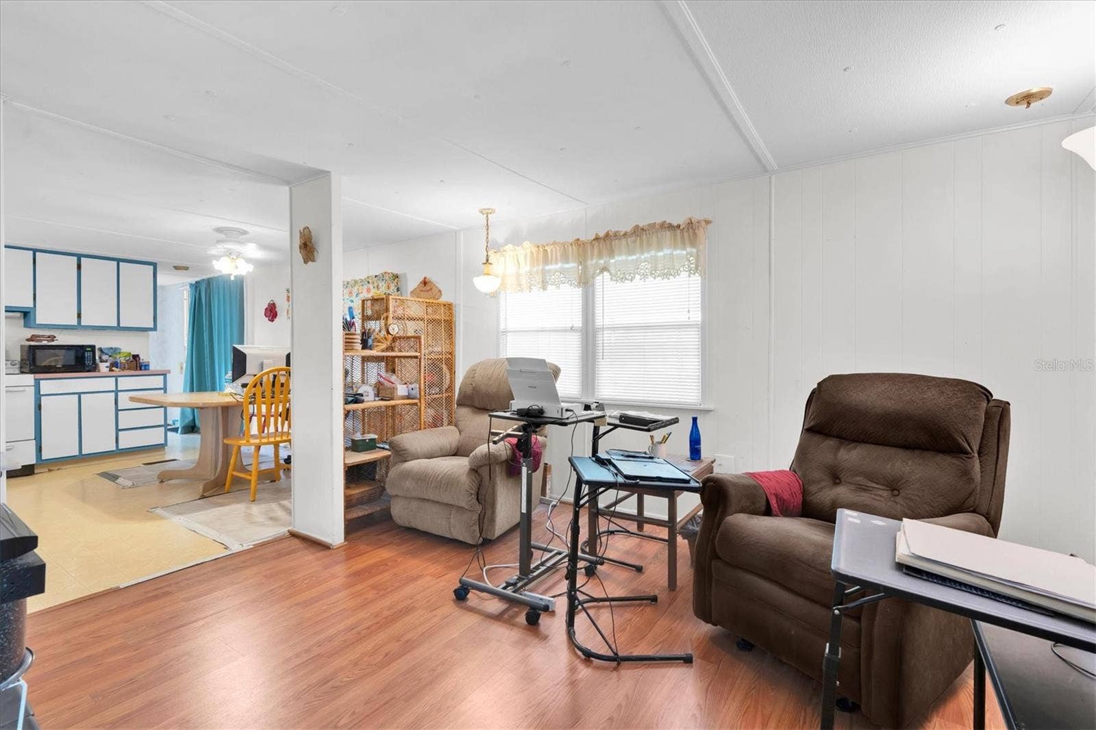 37324 LOIS AVENUE, Zephyrhills, FL 33542