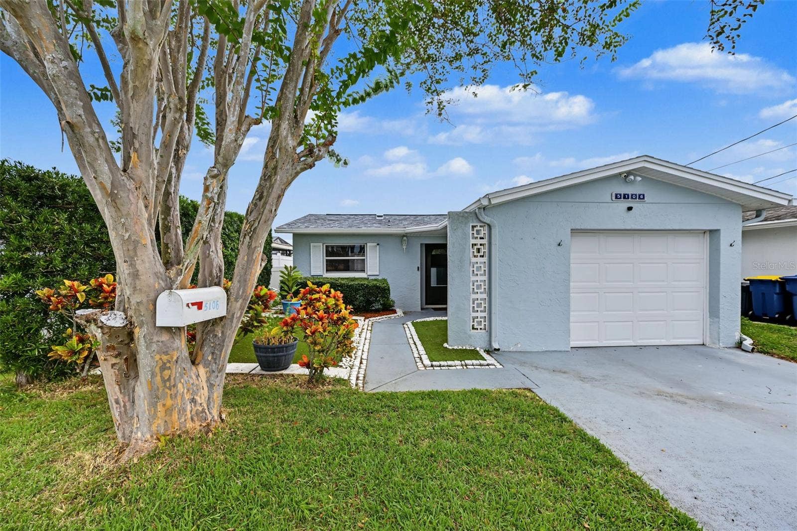 5106 BLUE HERON DRIVE, New Port Richey, FL 34652 5106 BLUE HERON DRIVE, New Port Richey, FL 34652