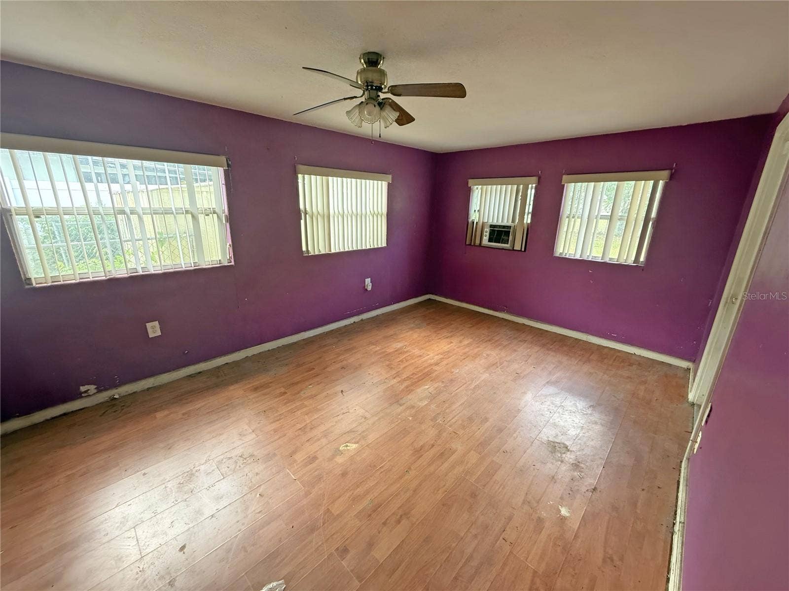 6134 PINEHURST DRIVE, Spring Hill, FL 34606 6134 PINEHURST DRIVE, Spring Hill, FL 34606