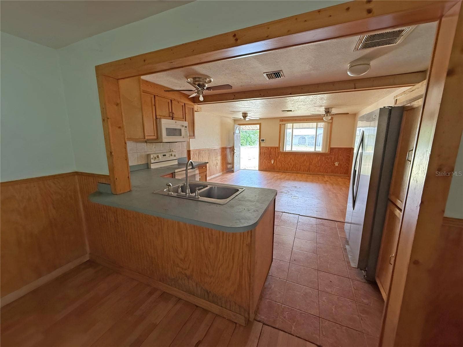6134 PINEHURST DRIVE, Spring Hill, FL 34606 6134 PINEHURST DRIVE, Spring Hill, FL 34606