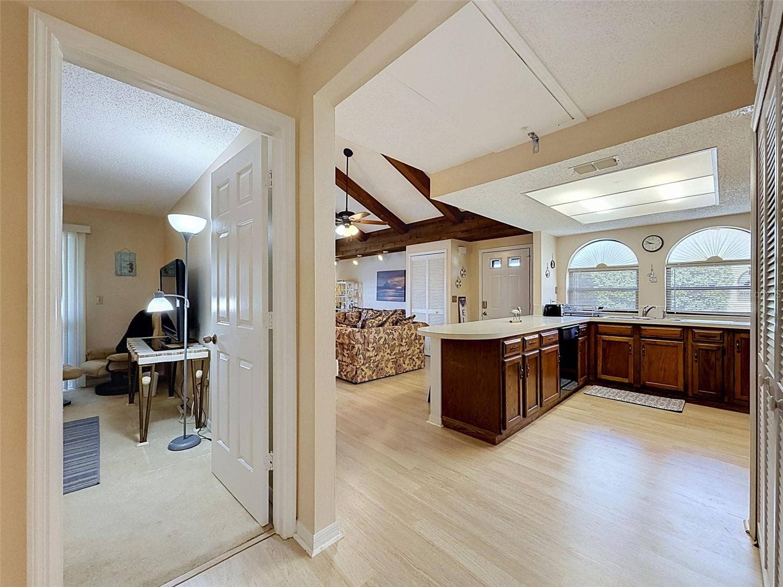9135 LINGROVE ROAD, Weeki Wachee, FL 34613 9135 LINGROVE ROAD, Weeki Wachee, FL 34613